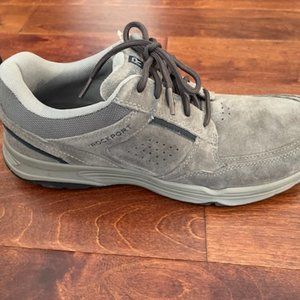 BNIB ROCKPORT ADIPRENE BY ADIDAS SNEAKER SHOES IN CHARCOAL ROSE SIZE 10.5M